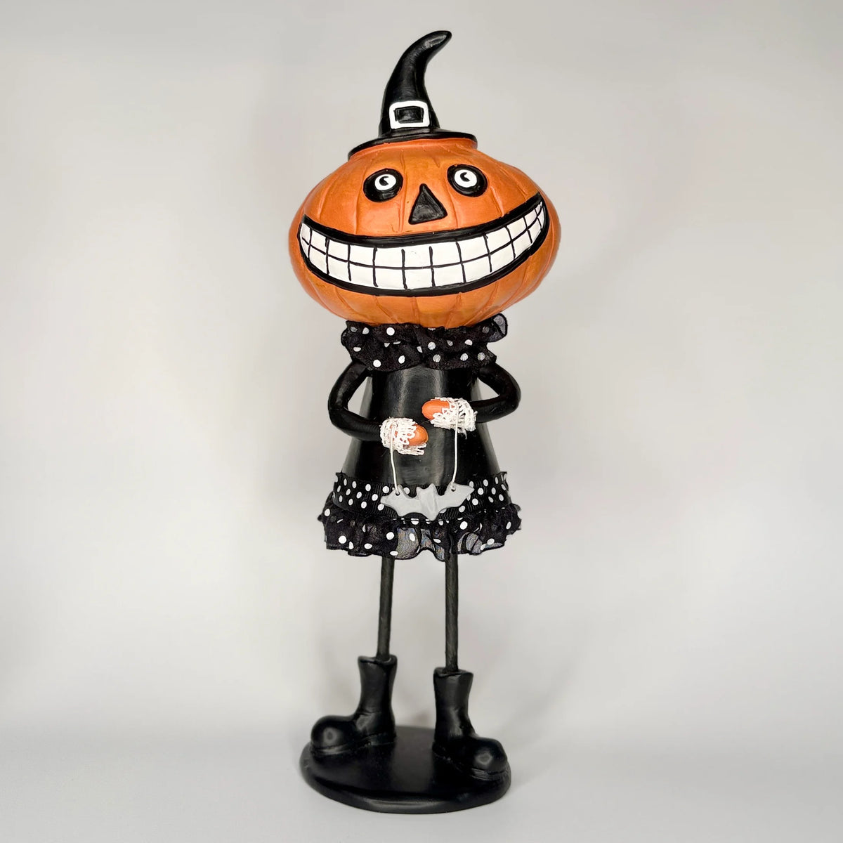 Creepy Resin Pumpkin Couple (Set of 2)