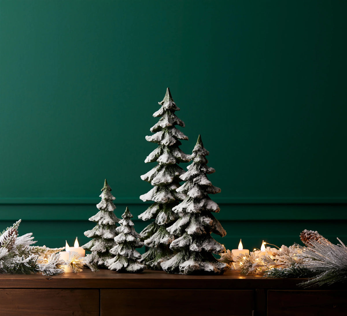 Resin Snowy Trees (Set of 4)