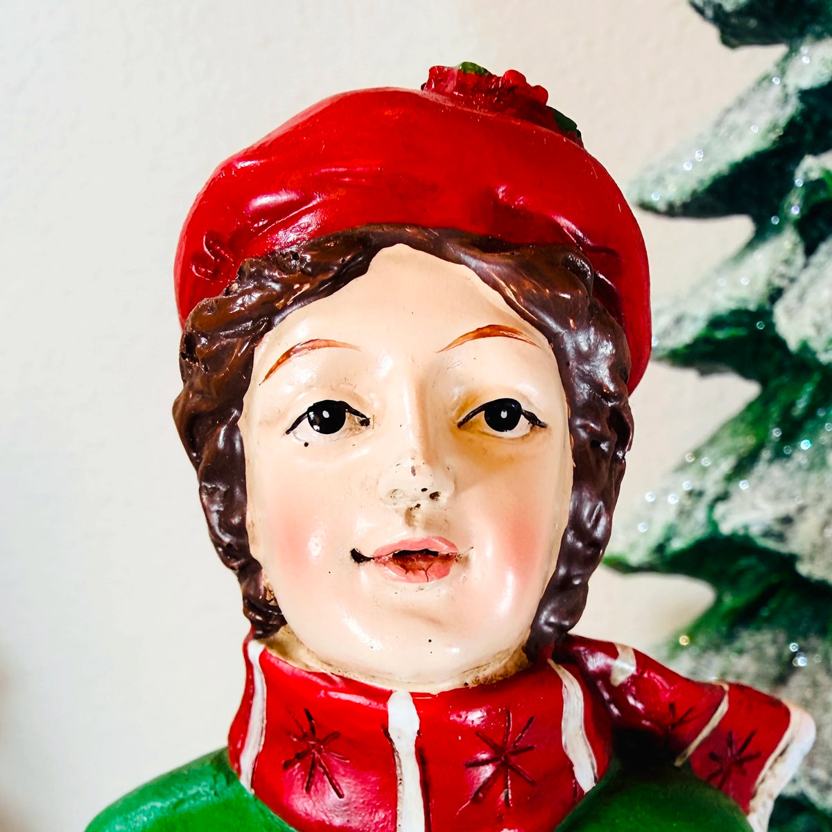 Winter Sportsperson Polyresin Figures (Set of 2)